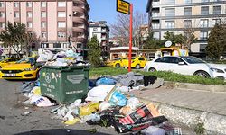 Grev nedeniyle sokaklardaki çöpler 5 gündür toplanmıyor