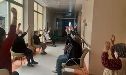 Huzurevi sakinleri koronavirüs sürecinde vakitlerini sosyal, kültürel ve sportif etkinliklerle geçiriyor