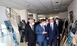 Iğdırlı genç, açtığı sergilerle Hocalı Katliamı'nı unutturmuyor