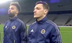 Mesut Özil'e İstiklal Marşı tepkisi!