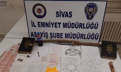 'Muska yazma' bahanesiyle dolandırıcılık yaptıkları öne sürülen 2 şüpheli yakalandı