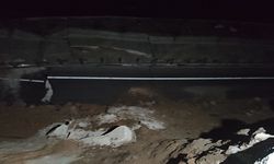 Düzce'de heyelan nedeniyle yol trafiğe kapatıldı