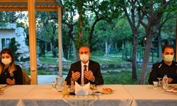Adalet Bakanı Gül, Ceza ve Tevkifevleri Genel Müdürlüğü personeliyle iftarda buluştu