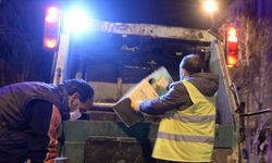 Ardahan'da 'tam kapanma'yı fırsat bilen belediye ekipleri temizlik mesaisinde