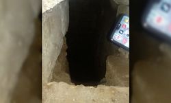 Gaziantep'te metruk evden kuyumcu dükkanlarına doğru tünel kazan zanlılar suçüstü yakalandı