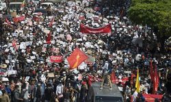 Myanmar'da darbe sonucu 90 bin kişi yerinden edildi