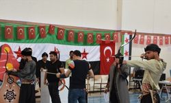 Suriye’nin Azez ilçesinde, İstanbul'un fethi kutlamaları kapsamında geleneksel okçuluk turnuvası yapıldı