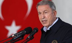 Bakan Akar'dan 'terörü bitireceğiz' mesajı! "Buralar başlarına yıkıldı, yıkılmaya devam ediyor..."