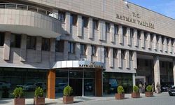 Batman'da 7 kişi memuriyetten çıkarıldı! 3 milyon TL'lik maaş yolsuzluğu...