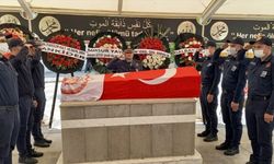 Ankara'da itfaiye aracının tarlaya devrilmesi sonucu hayatını kaybeden itfaiye erinin cenazesi defnedildi