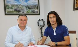 Hatayspor, savunma oyuncusu Burak Öksüz'ü transfer etti