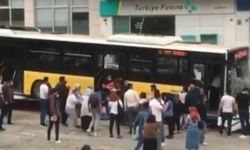 İETT otobüsü kaza yaptı