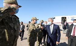 Milli Savunma Bakanı Akar, Libya Görev Grup Komutanlığını ziyaret etti