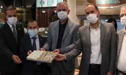 Niğde'de elmalı lokum ve baklava üretildi
