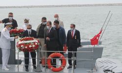 Refah Şilebi şehitleri için denize çelenk bırakıldı