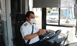Sakarya'da ulaşım görevlisi, otobüsün yönünü çevirerek öğrencileri YKS'ye yetiştirdi