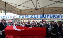 Şehit polis memuru Ercan Yangöz'ün naaşı Denizli'de toprağa verildi