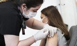 SGK'ye kayıtlı tüm çalışanlar için Kovid-19 aşı randevuları yarın açılıyor