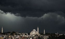 MGM'den yarın için İstanbul'a 'süper hücre' uyarısı!