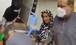 İşgalci İsrail zindanlarından 50 yıl sonra çıkan Filistinlinin annesiyle kavuşma anı