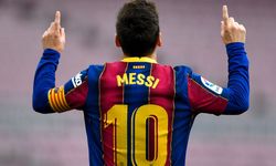 Messi tartışmalara son noktayı koydu! Barcelona ile yeniden anlaşma sağladı...