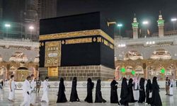 Hacılar, ziyaret tavafı için Mescid-i Haram’a akın etti