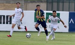 Fenerbahçe sezonun ilk provasında hata yapmadı