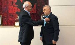 Eski AK Parti milletvekili Rüstem Zeydan, CHP'ye katıldı