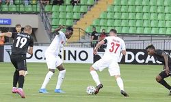 Sivasspor deplasmanda Petrocub'u 1-0 yendi