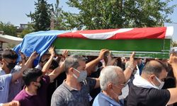 Azra Gülendam Haytaoğlu, Osmaniye'de son yolculuğuna uğurlandı
