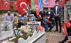 Şehit Eren Bülbül şehadetinin dördüncü yılında mezarı başında anıldı
