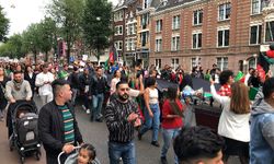 Amsterdam'da Afganistan'daki sivillere destek gösterisi düzenlendi