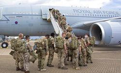İngiltere Afganistan'dan tahliyeleri tamamladı