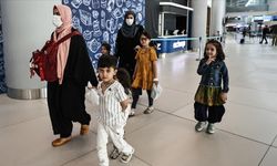 273 Türk vatandaşı, İslamabad'dan İstanbul'a getirildi
