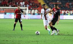 Beşiktaş Süper Lig'de ilk puan kaybını yaşadı!