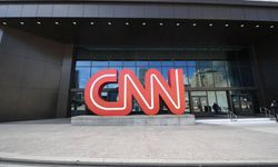 CNN'de, işe aşısız gelen 3 kişi işten çıkartıldı!