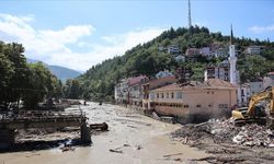 Karadeniz'deki sel felaketinde can kaybı 79'a yükseldi