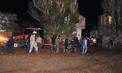 Kars'taki selde 40 ev ile 6 araç hasar gördü