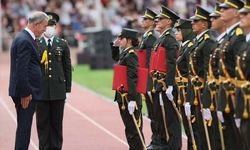 Kara Harp Okulu'nun ilk başörtülü subayı Müberra tarihe geçti! İşte o kareler...