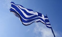 Yunanistan, Türkiye sınırına asker yığıyor
