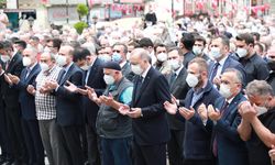 Cumhurbaşkanı Erdoğan, Güneysu'da cenaze törenine katıldı