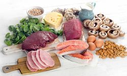 Mevsim geçişlerinde B12 vitamini içeren besinler önemli