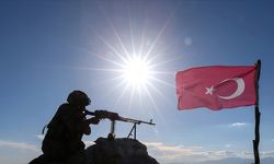 Kırmızı bültenle aranan DEAŞ'lı sınırda yakalandı