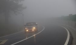 Bolu Dağı'nda sis ve sağanak etkili oluyor