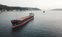 Boğaz çıkışında kuru yük gemisi ile balıkçı teknesi çarpıştı