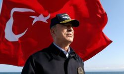 Milli Savunma Bakanı Akar'dan Preveze Deniz Zaferi yıl dönümü mesajı