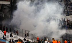 Veledrom'da ortalık karıştı! Fransız polisi Galatasaray taraftarına biber gazı sıktı!