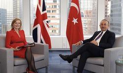 Çavuşoğlu: İngiltere ile aşı sertifikalarının karşılıklı tanınması konusunda birlikte çalışacağız