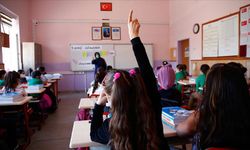 Valilik yüz yüze eğitim ile ilgili yeni kararı açıkladı: Ders süreleri kısaldı!