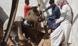 Pakistan'da 5.9 büyüklüğünde deprem: 20 kişi öldü